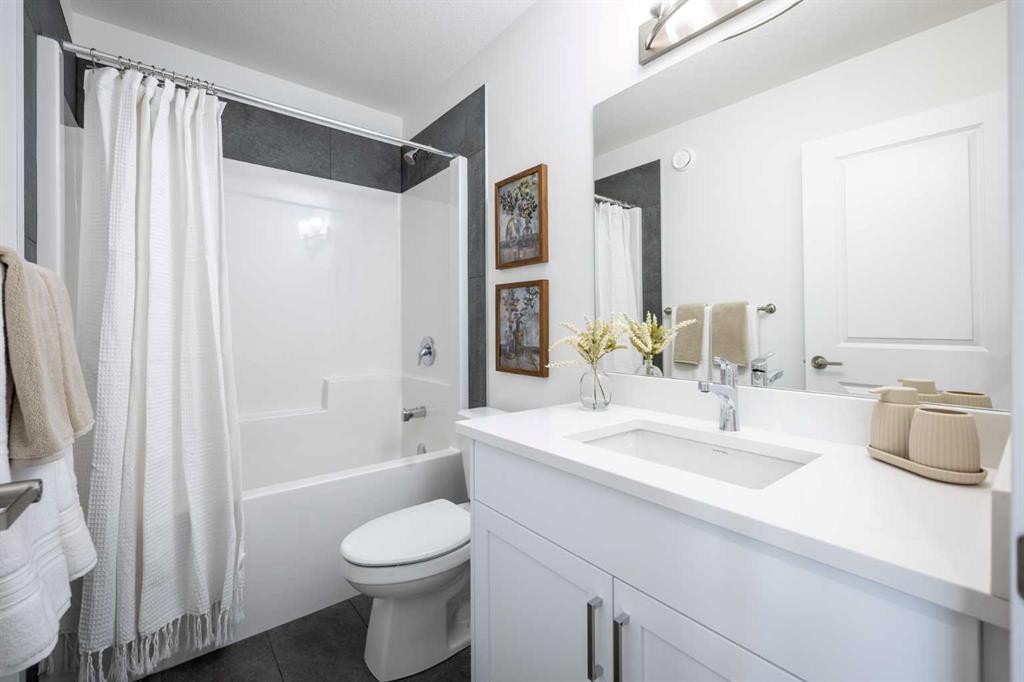 11 Heritage Point, Cochrane, AB