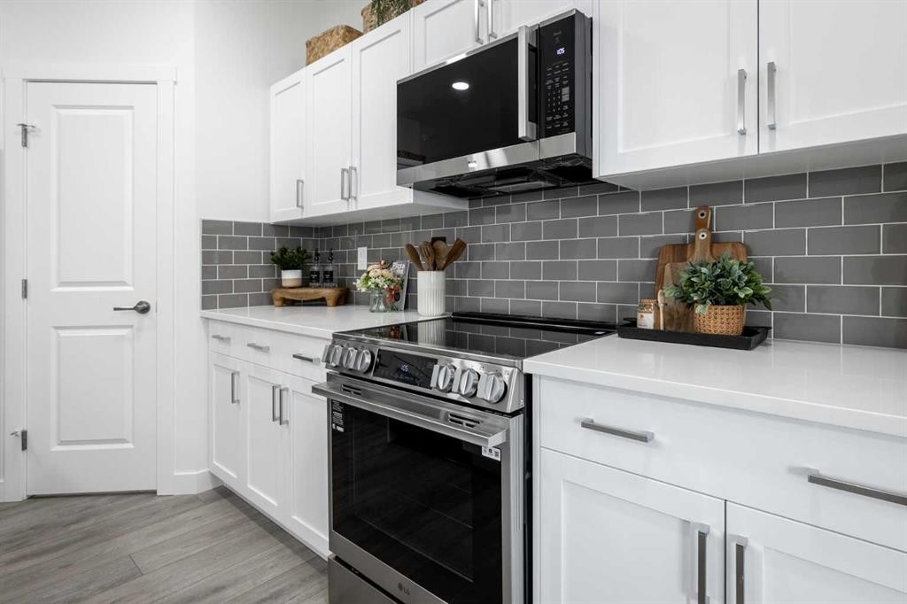 11 Heritage Point, Cochrane, AB