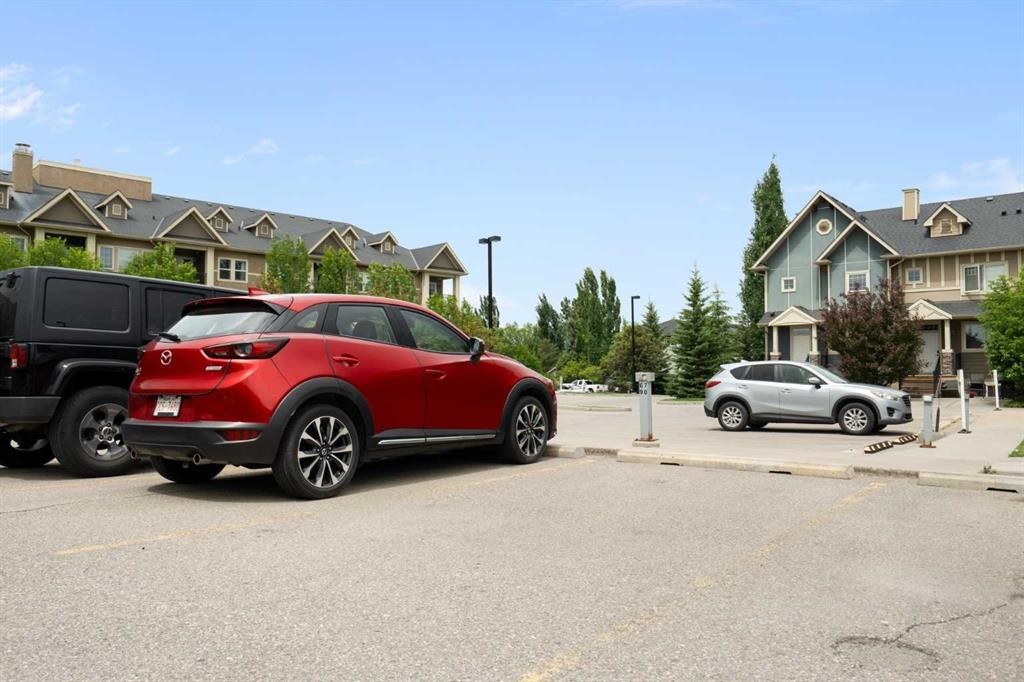 224-200 Cranfield Common Se, Calgary, AB