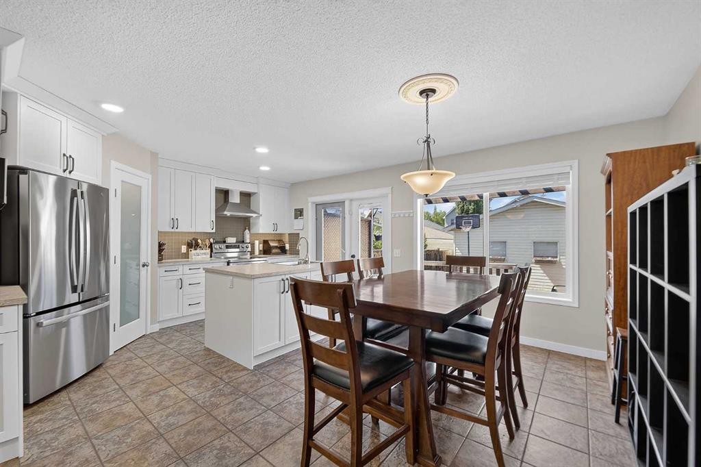 121 Prestwick Park Se, Calgary, AB