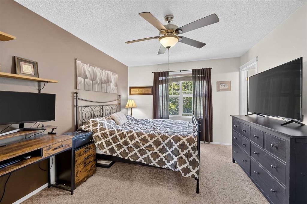 121 Prestwick Park Se, Calgary, AB