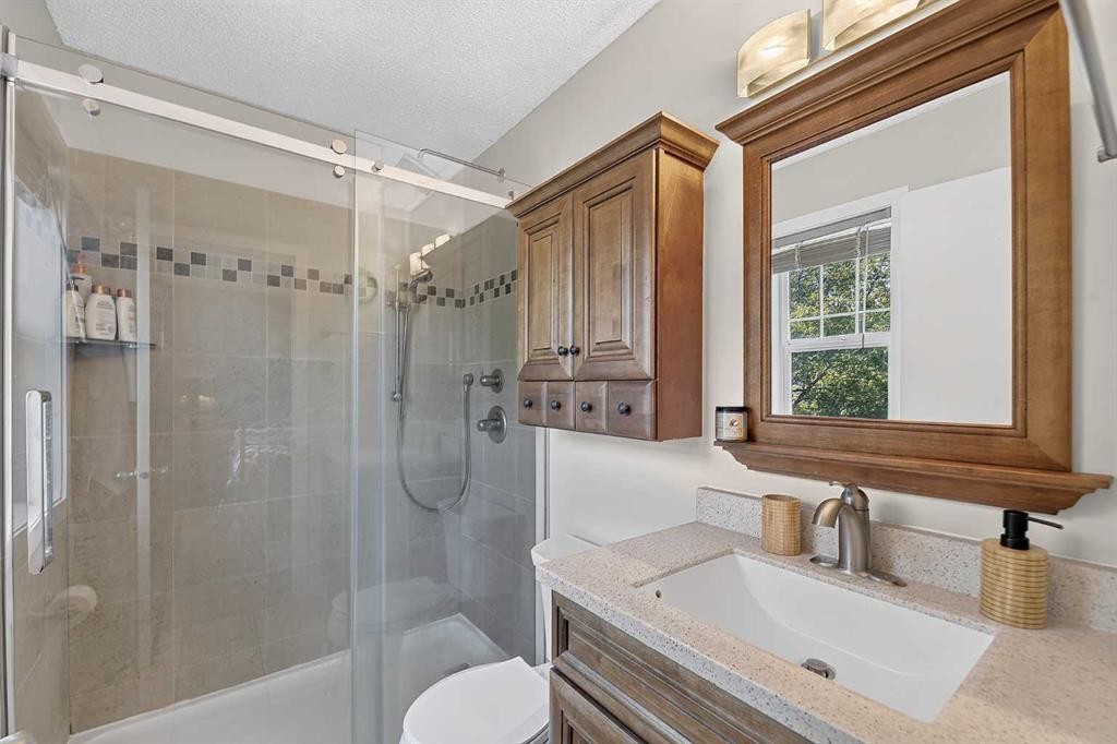 121 Prestwick Park Se, Calgary, AB
