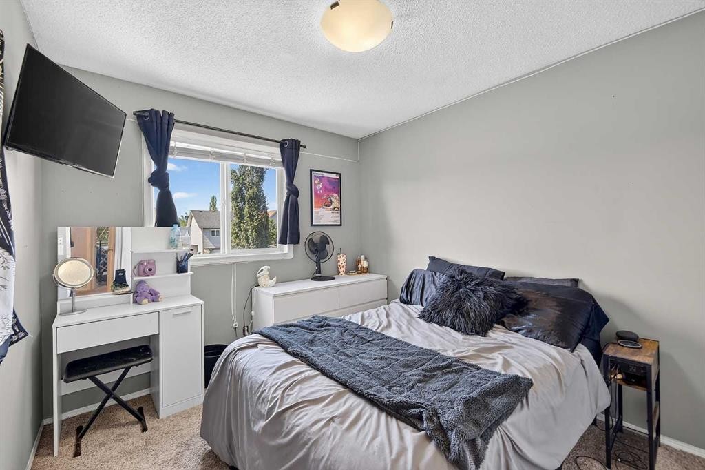 121 Prestwick Park Se, Calgary, AB