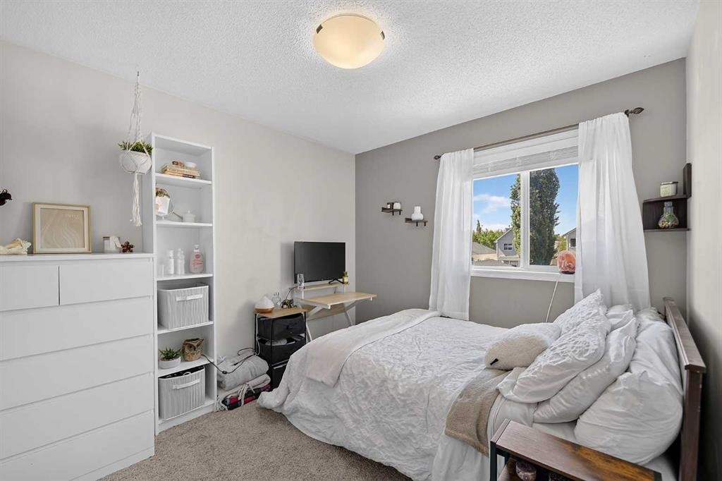 121 Prestwick Park Se, Calgary, AB