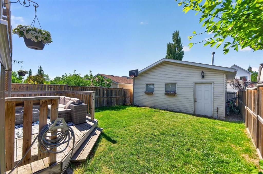 121 Prestwick Park Se, Calgary, AB