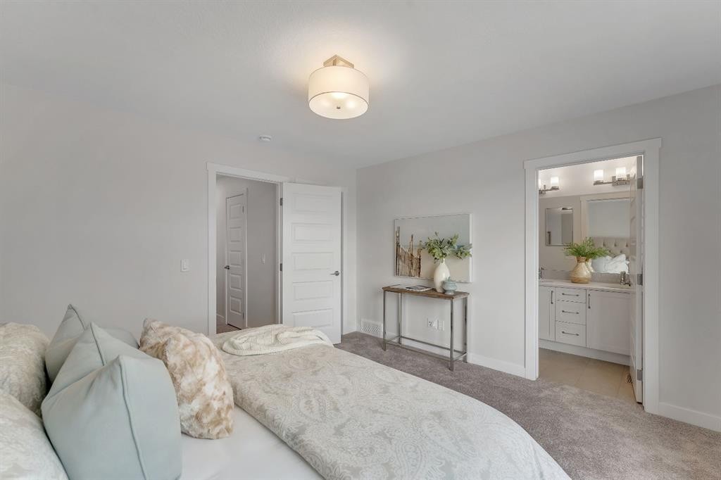 416 Lewiston Landing Ne, Calgary, AB - Indoor Photo Showing Bedroom