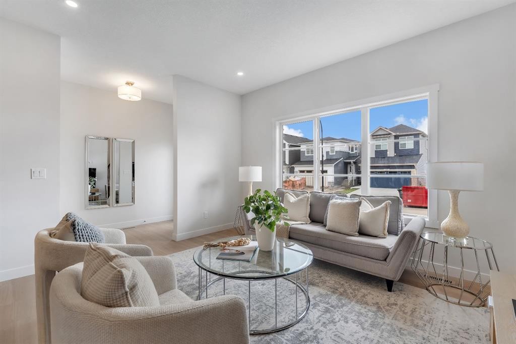 416 Lewiston Landing Ne, Calgary, AB - Indoor Photo Showing Living Room