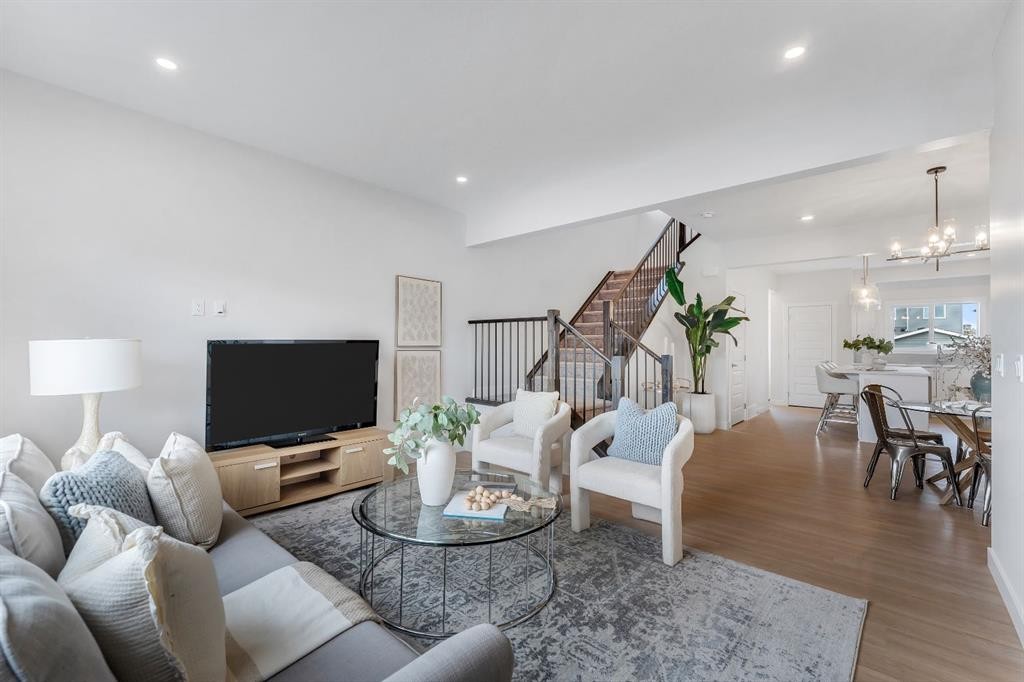 416 Lewiston Landing Ne, Calgary, AB - Indoor Photo Showing Living Room