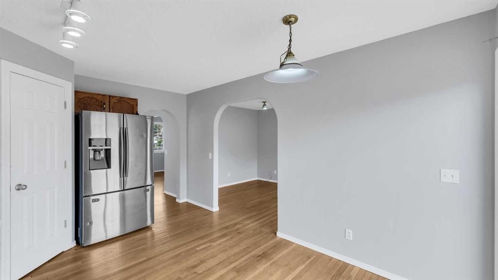 187 Coral Springs Circle Ne, Calgary, AB - Indoor