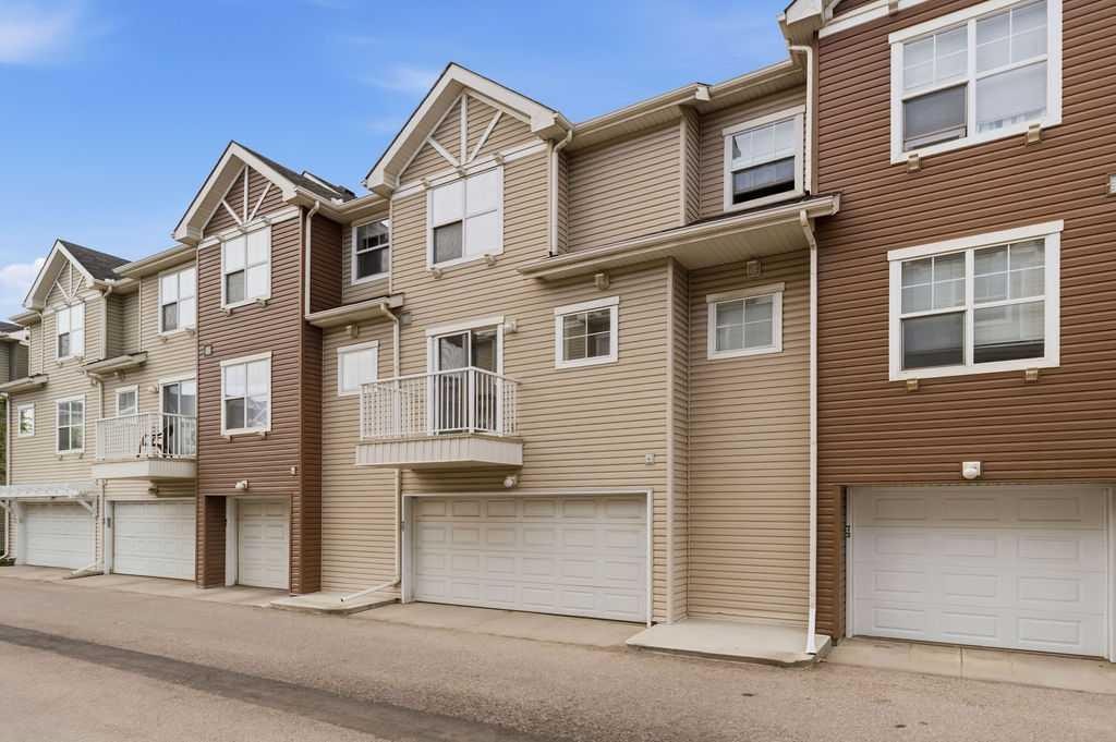 77 Elgin Gardens Se, Calgary, AB