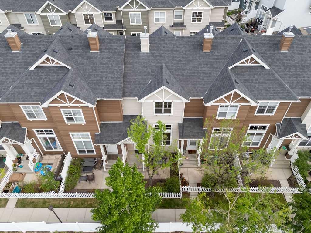 77 Elgin Gardens Se, Calgary, AB