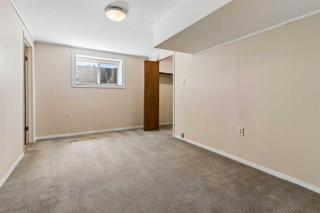 1306 87 Avenue Sw, Calgary, AB