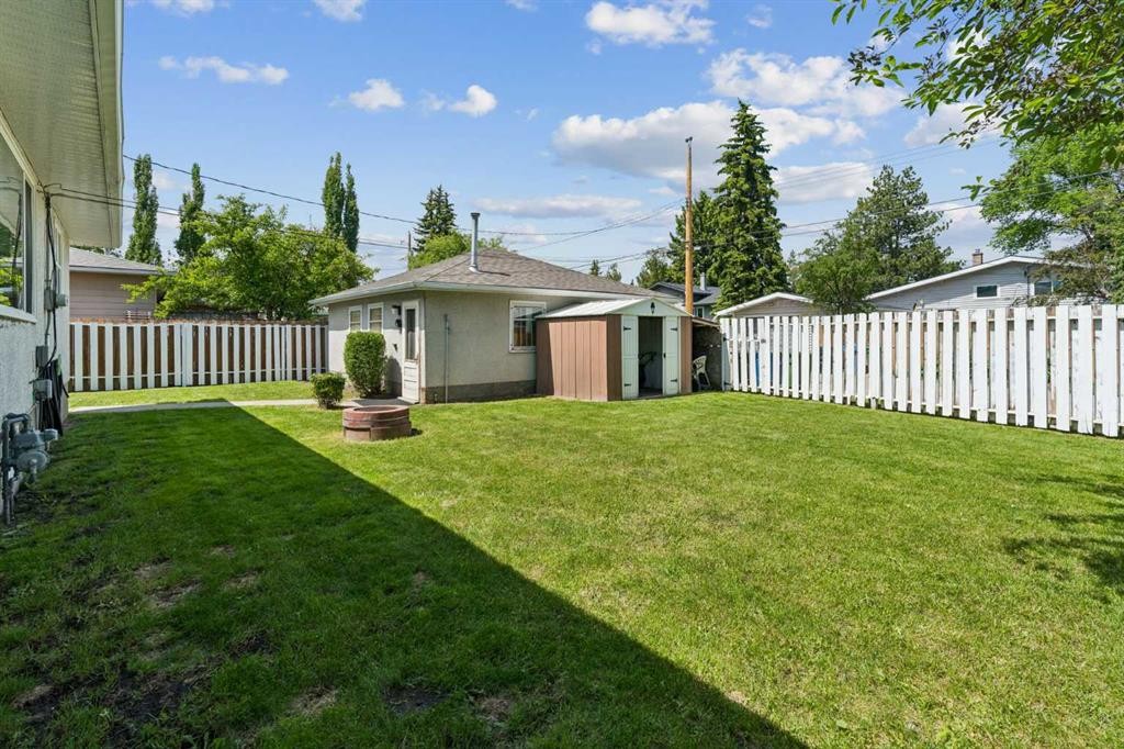 1306 87 Avenue Sw, Calgary, AB