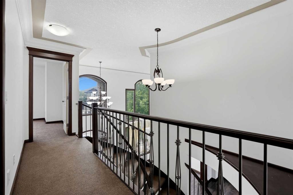 236 Parkmere Court, Chestermere, AB
