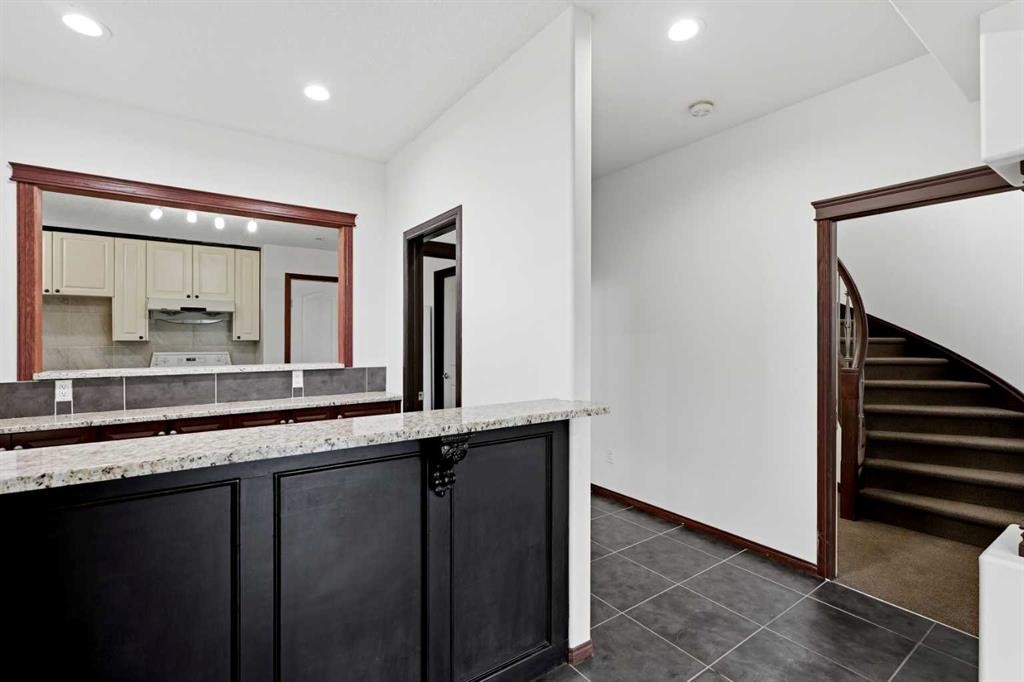 236 Parkmere Court, Chestermere, AB
