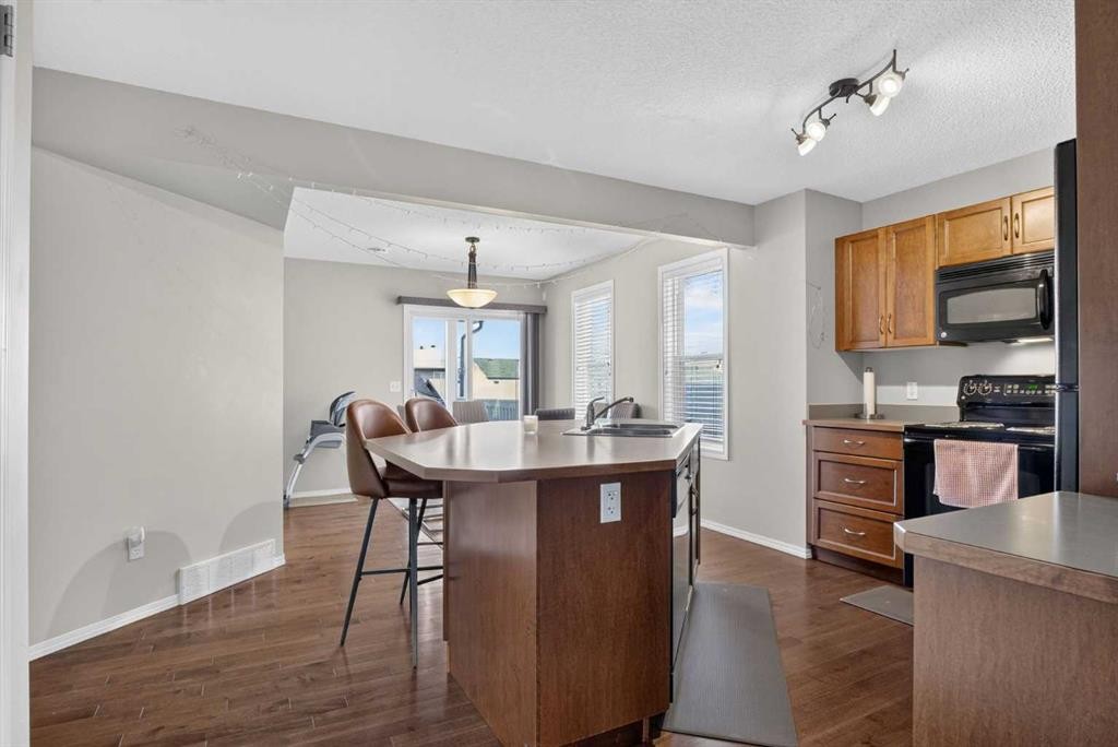 116 Panora Close Nw, Calgary, AB