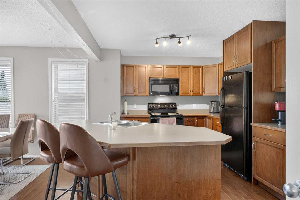 116 Panora Close Nw, Calgary, AB