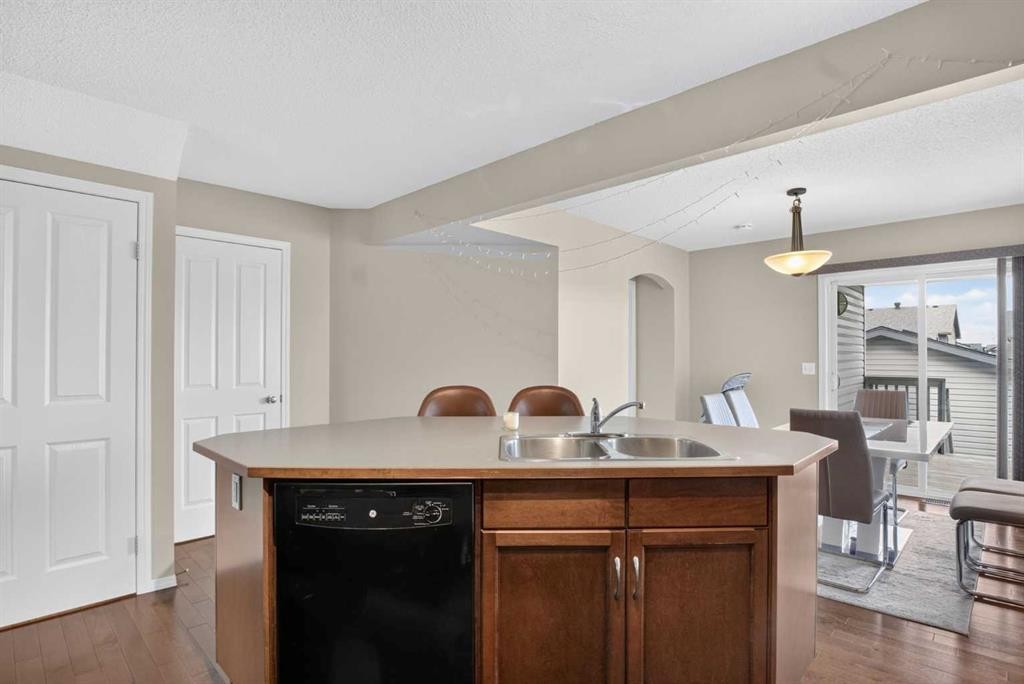 116 Panora Close Nw, Calgary, AB