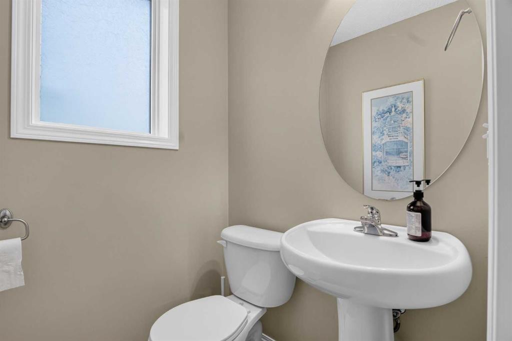 116 Panora Close Nw, Calgary, AB