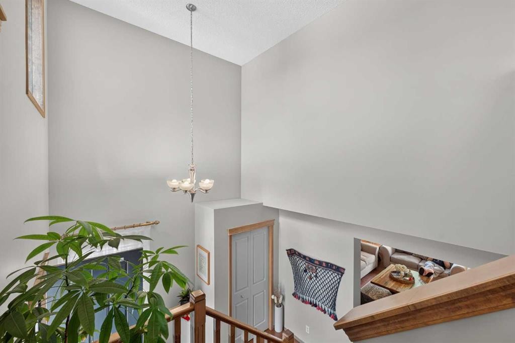 60 Tuscany Ridge Crescent Nw, Calgary, AB