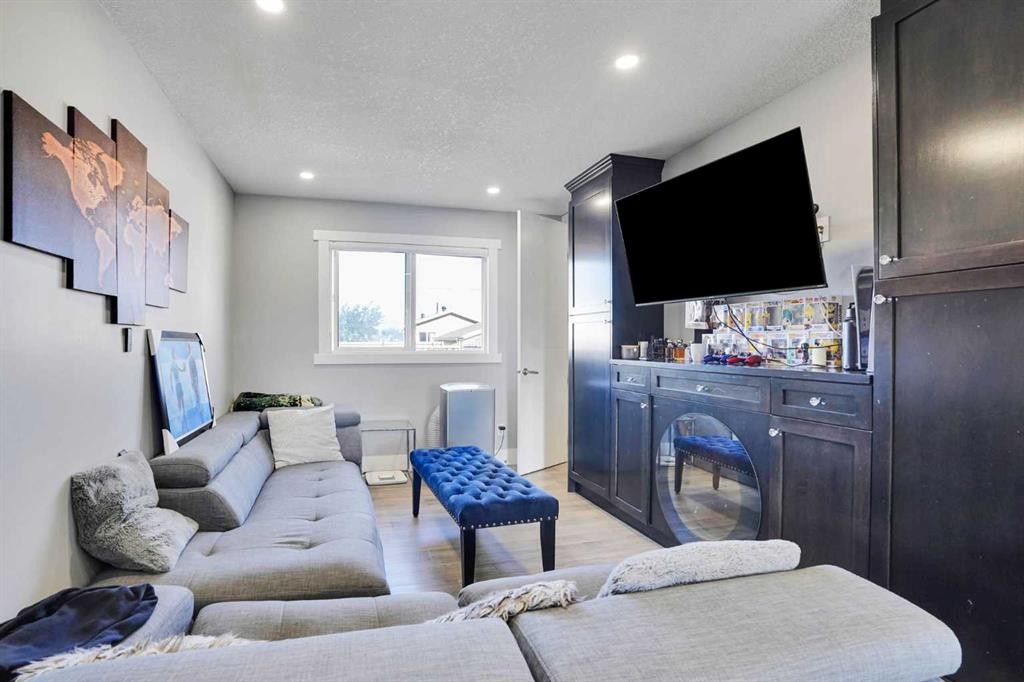 1527 Maitland Drive Ne, Calgary, AB