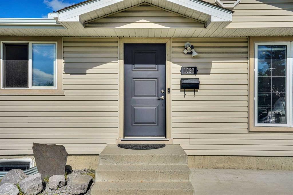 1527 Maitland Drive Ne, Calgary, AB