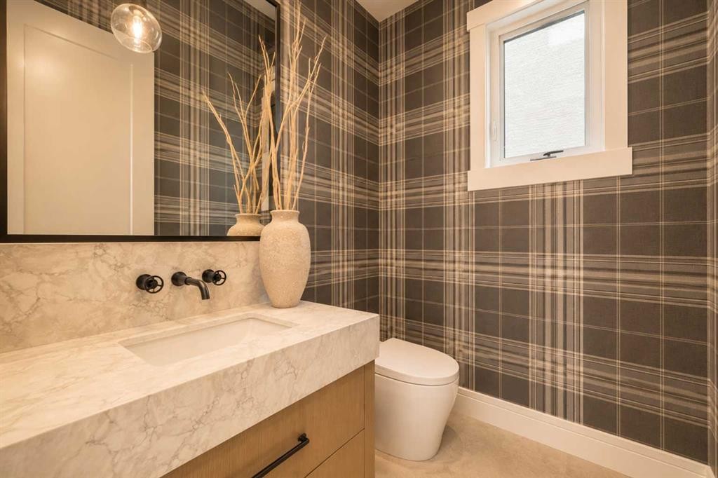 825 21 Avenue Nw, Calgary, AB