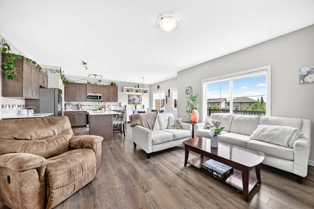 125 Bayside Loop Sw, Airdrie, AB