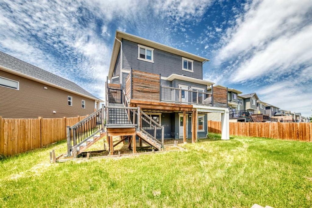 125 Bayside Loop Sw, Airdrie, AB