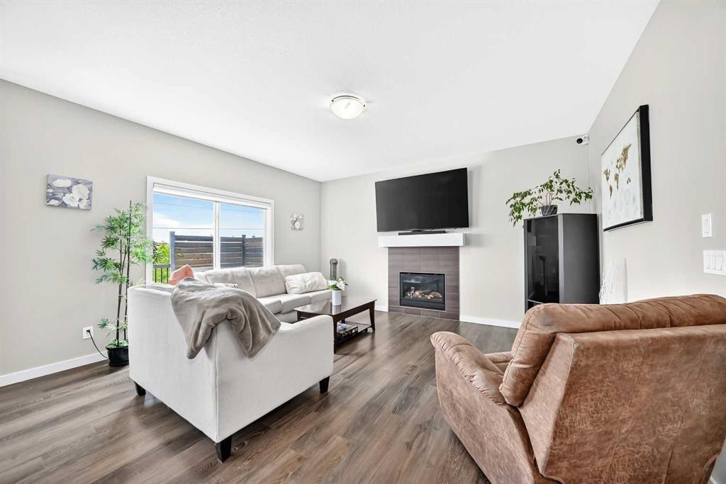 125 Bayside Loop Sw, Airdrie, AB