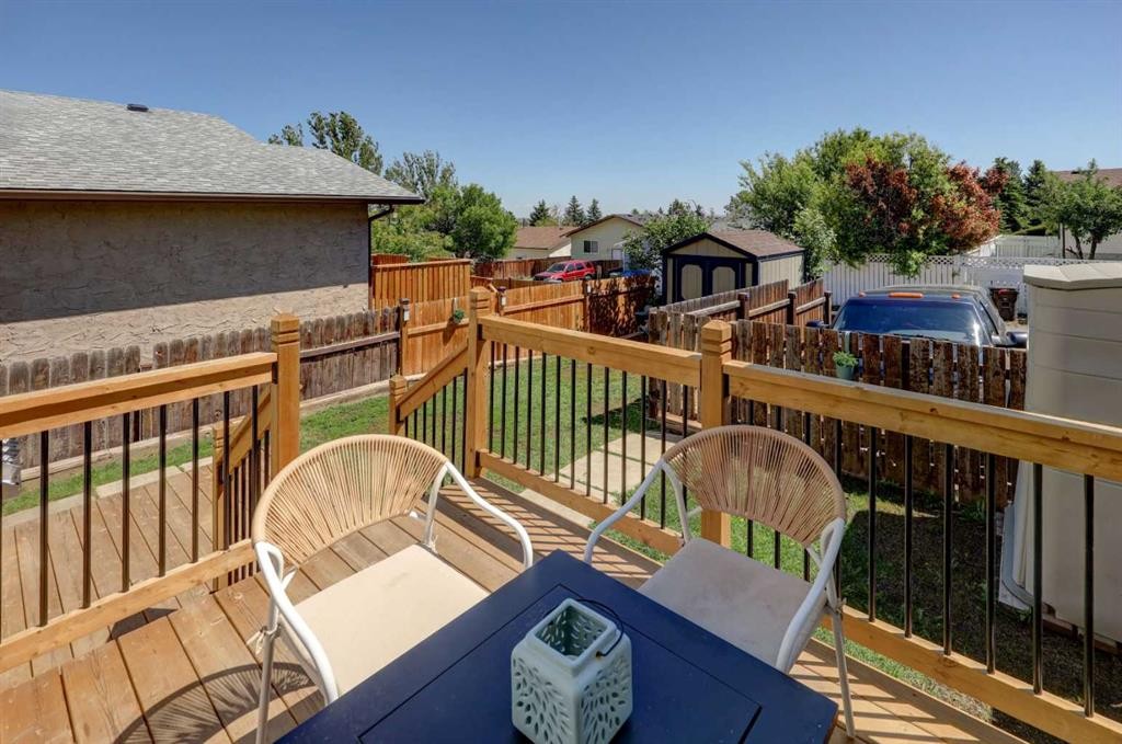 8320 Centre Street Ne, Calgary, AB - Outdoor With Exterior
