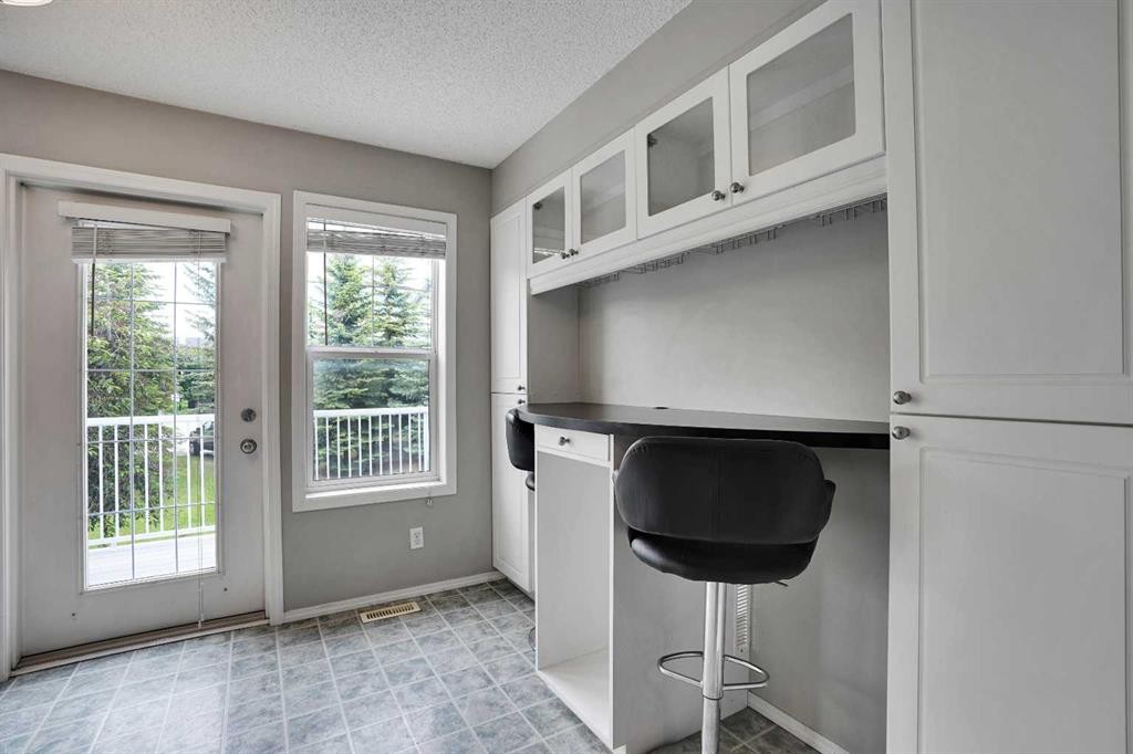 120 Country Village Cape Ne, Calgary, AB