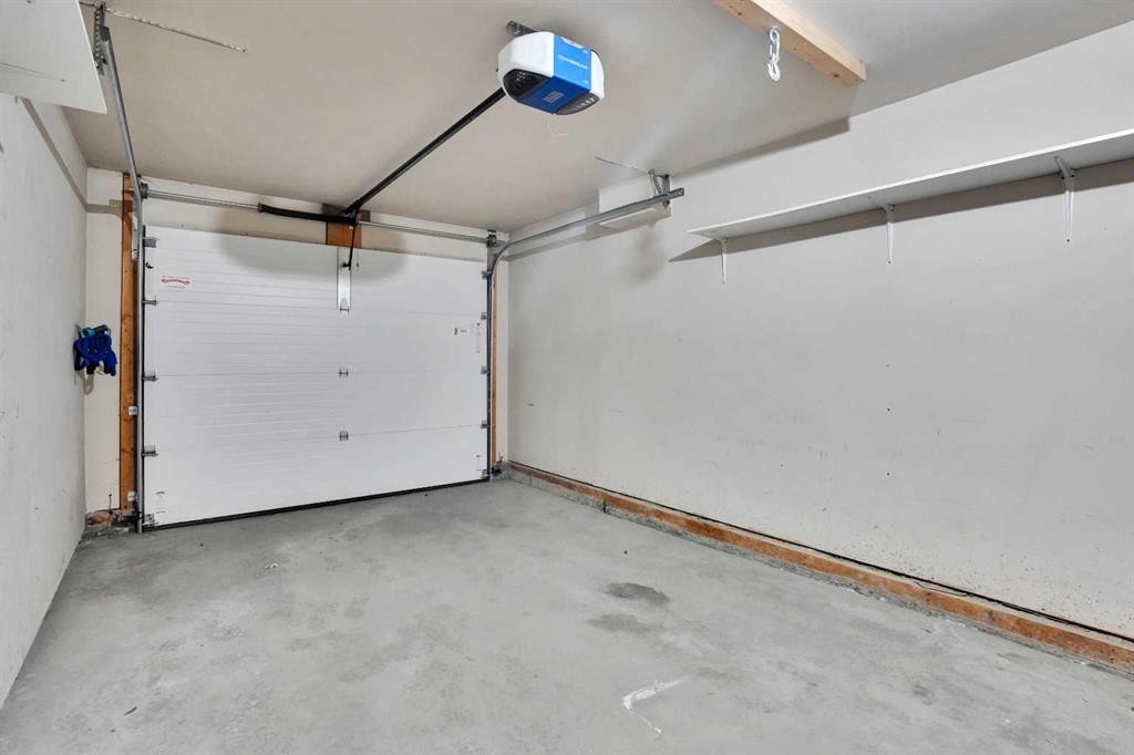 120 Country Village Cape Ne, Calgary, AB