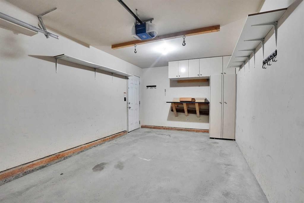 120 Country Village Cape Ne, Calgary, AB