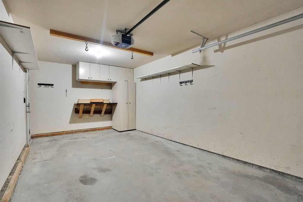 120 Country Village Cape Ne, Calgary, AB