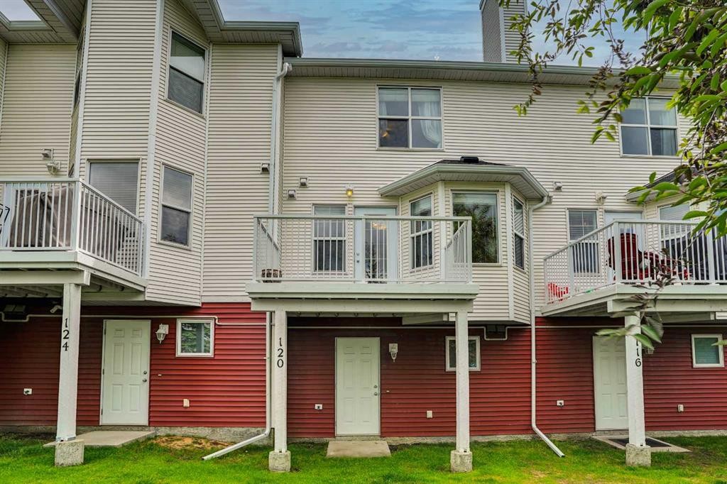 120 Country Village Cape Ne, Calgary, AB