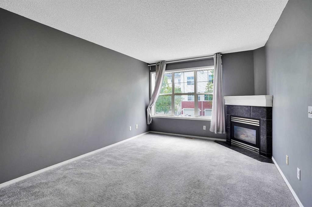 120 Country Village Cape Ne, Calgary, AB