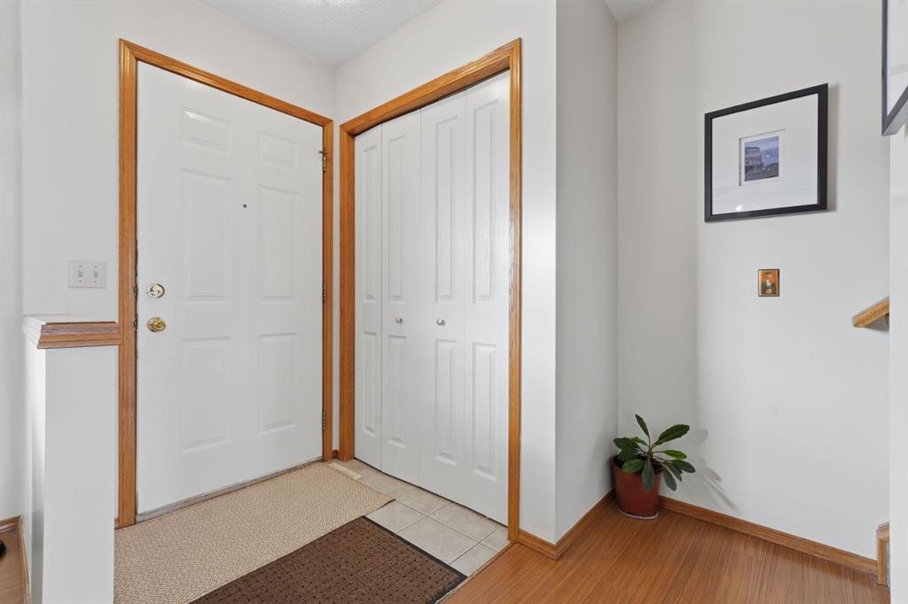 219 Coral Springs Circle Ne, Calgary, AB