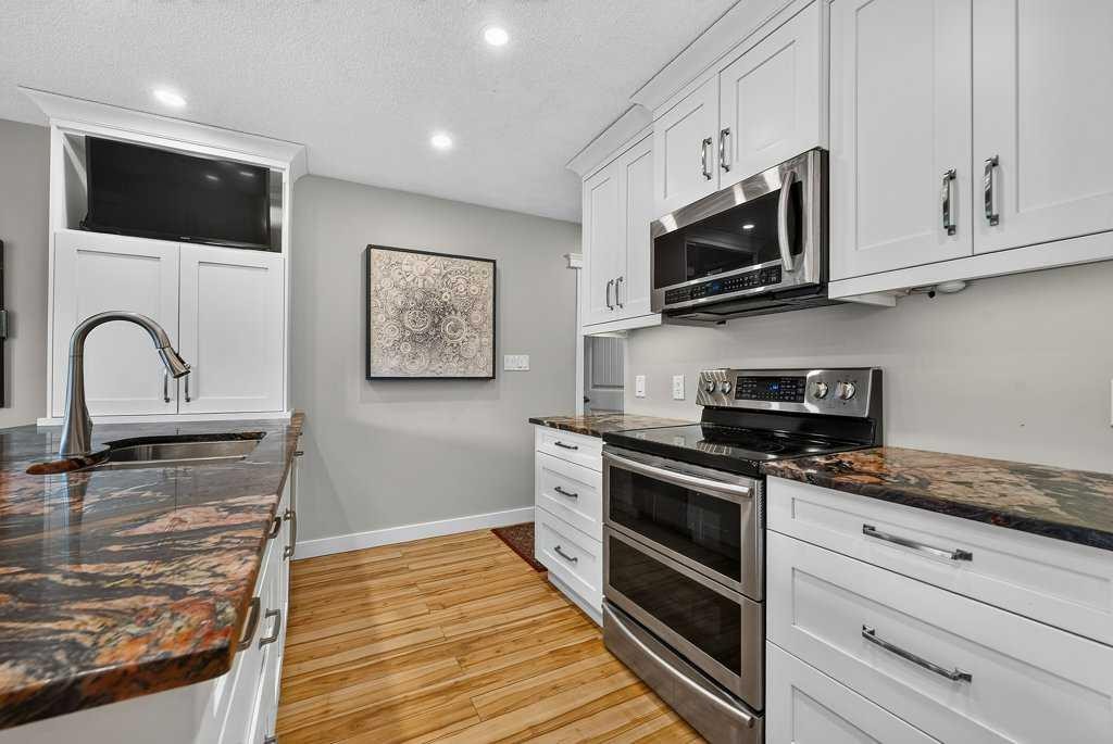 2319 5 Avenue Nw, Calgary, AB