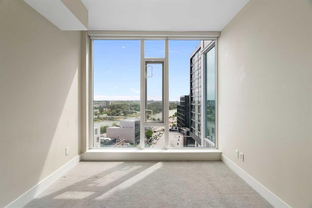 1004-519 Riverfront Avenue Se, Calgary, AB - Indoor Photo Showing Other Room