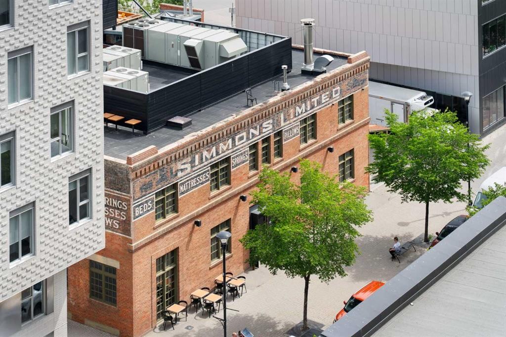 1004-519 Riverfront Avenue Se, Calgary, AB - Outdoor With Exterior