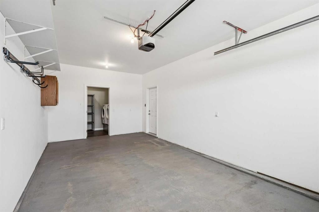 2-20 River Heights View, Cochrane, AB