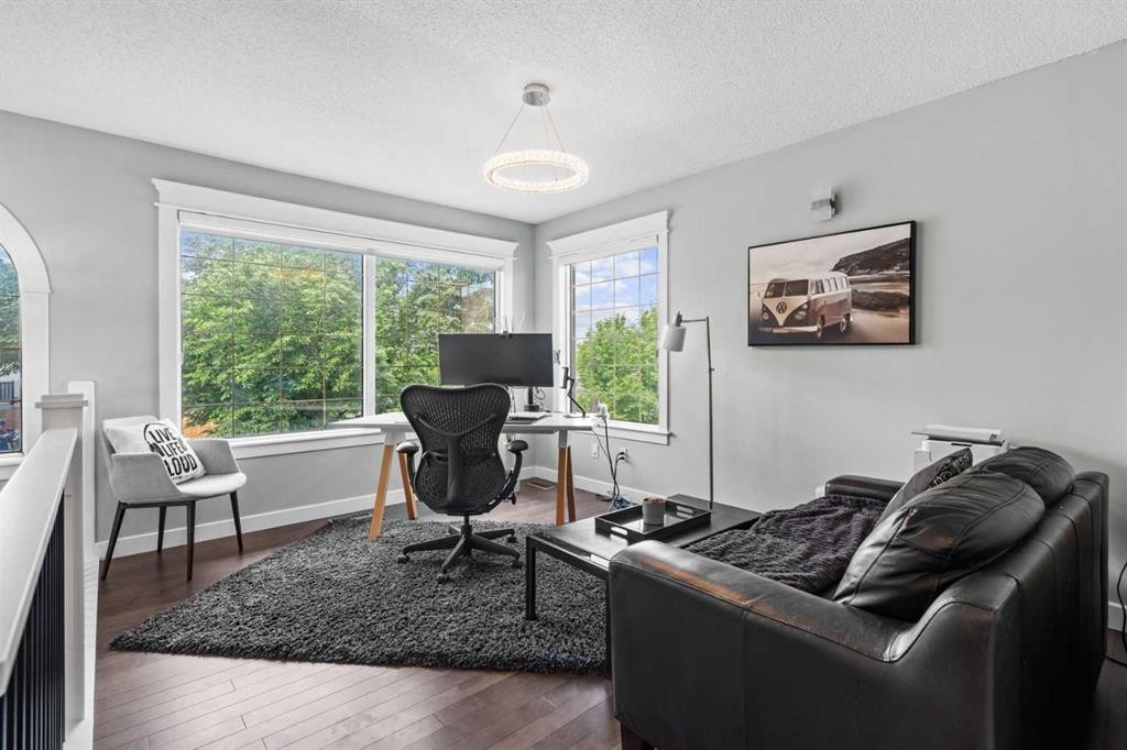 107 Edgebrook Circle Nw, Calgary, AB - Indoor