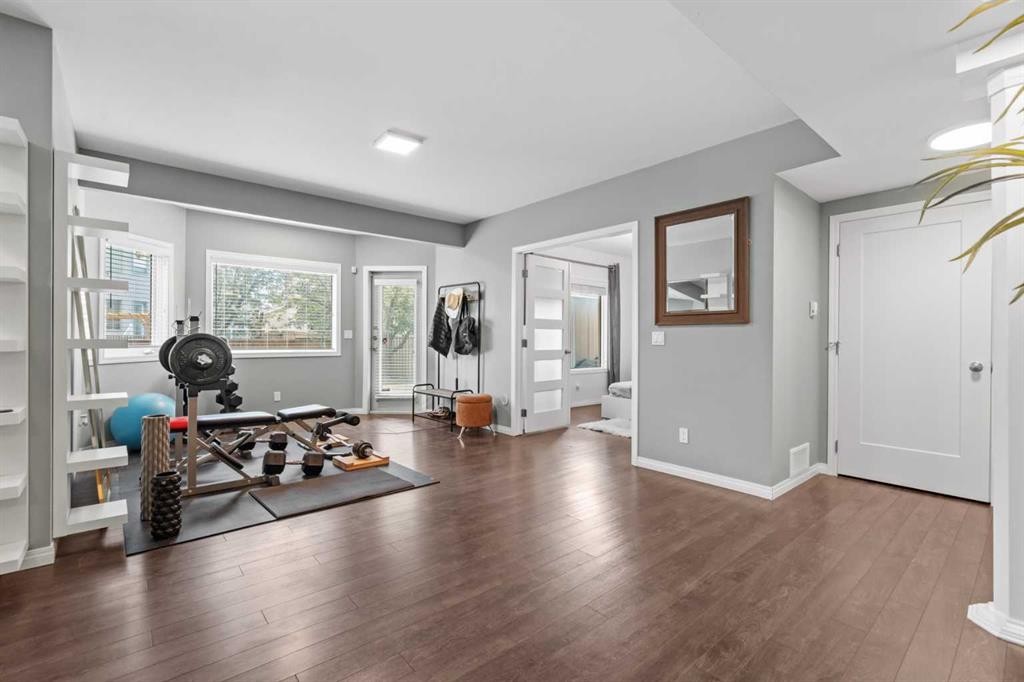 107 Edgebrook Circle Nw, Calgary, AB - Indoor