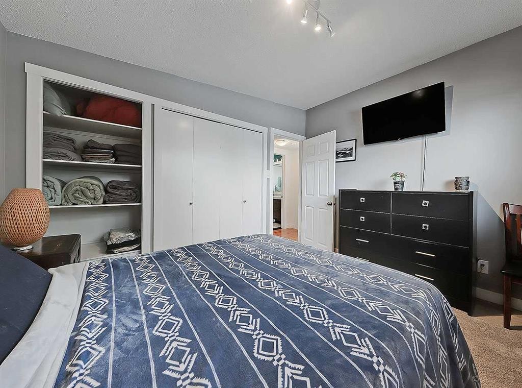 247 Simons Road Nw, Calgary, AB
