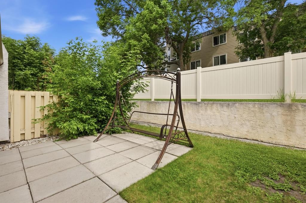 316 84 Avenue Se, Calgary, AB
