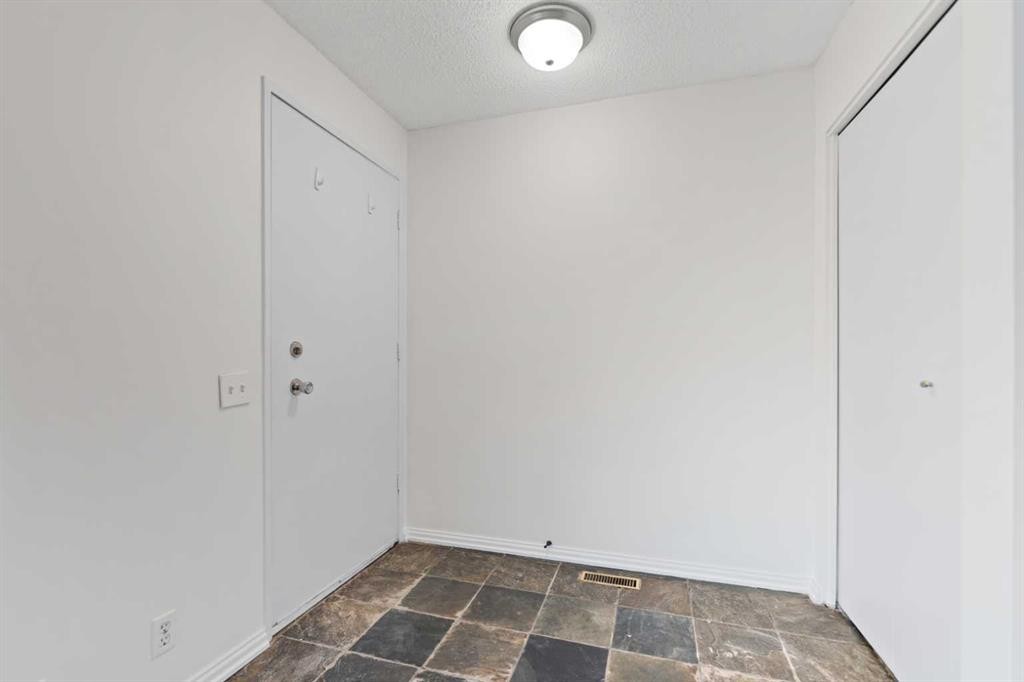 84 Martindale Close Ne, Calgary, AB