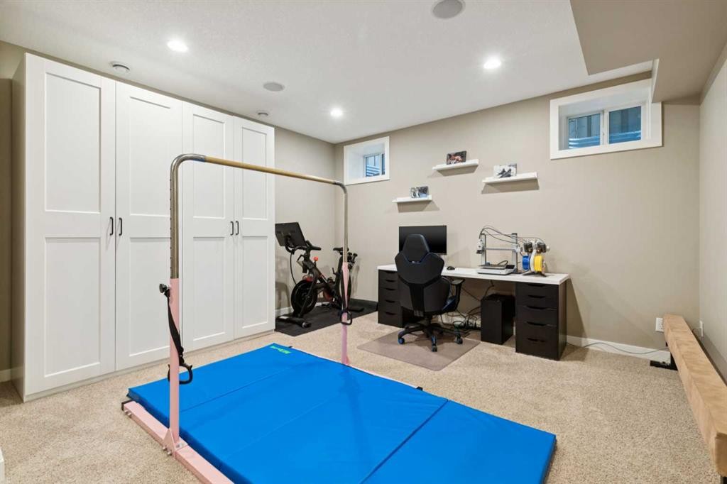 52 Marquis Crescent Se, Calgary, AB