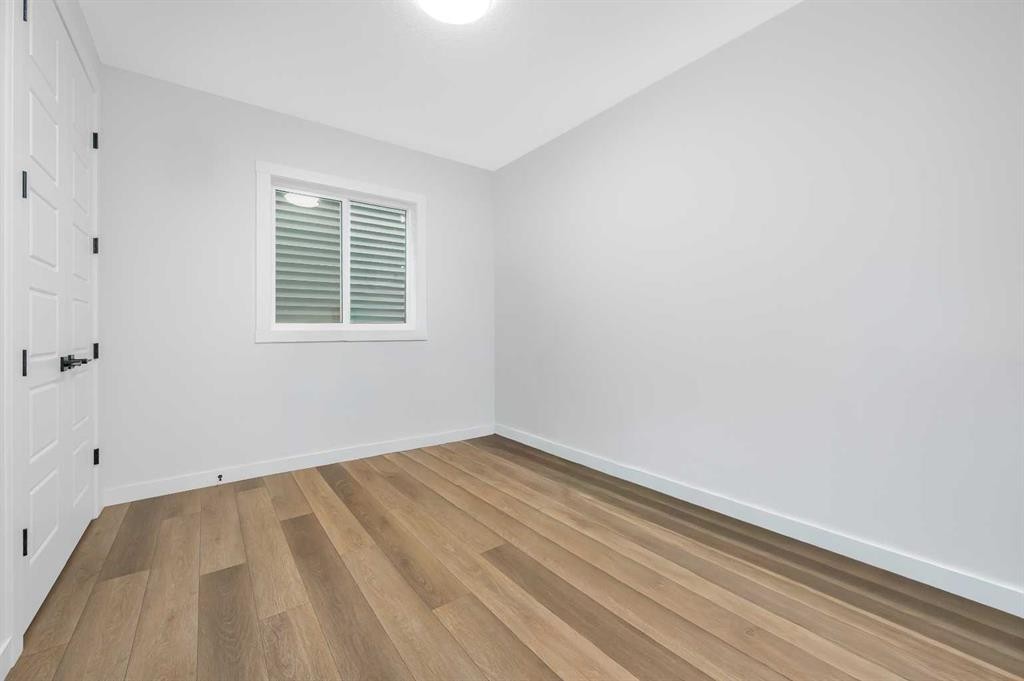 346 Edith Road Nw, Calgary, AB