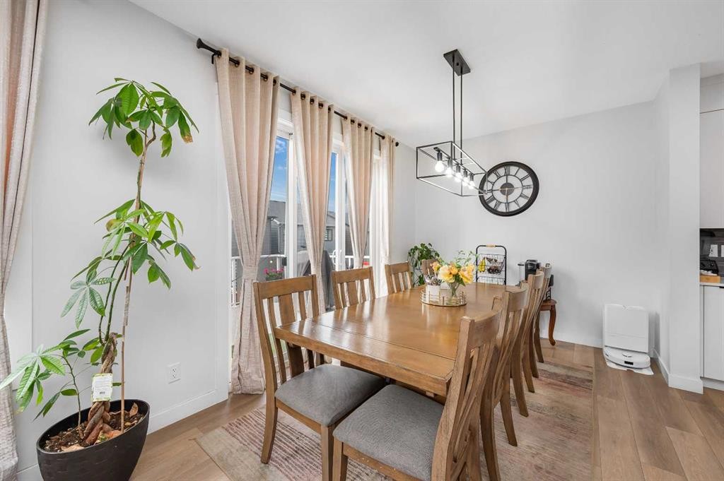 346 Edith Road Nw, Calgary, AB